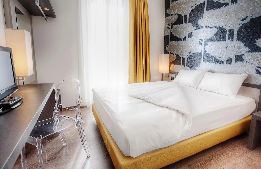 Hotel Internazionale Bellinzona-1